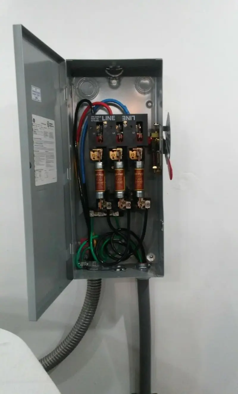 Three-phase disconnect switch installed for Electrical Wiring & Rewiring in Pittstown